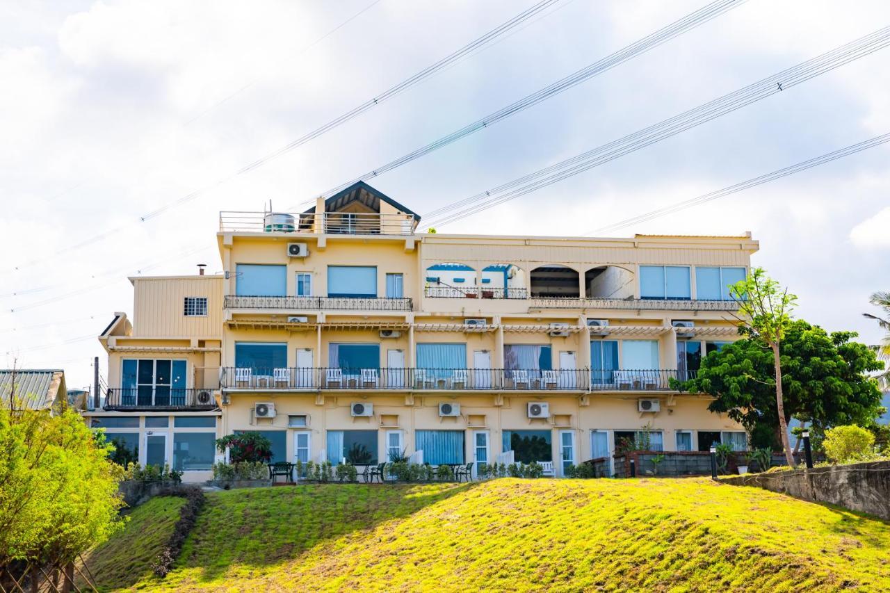 墾丁戀戀星辰湖畔莊園 星辰館 Otel Longshui Dış mekan fotoğraf